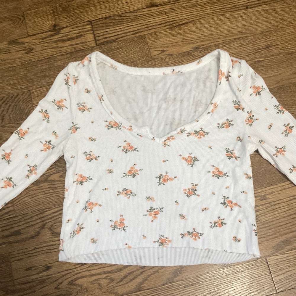 Floral Cropped Long Sleeve Scoop Neck